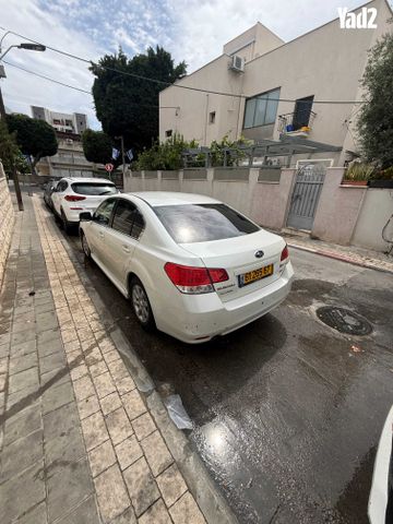 מודעת רכב סובארו B4/לגאסי