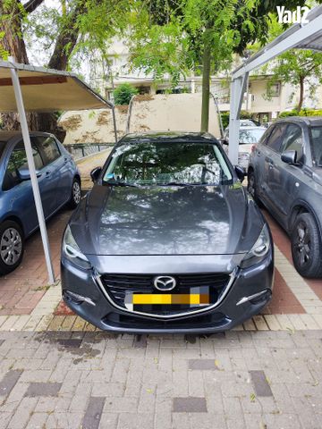 מודעת רכב מאזדה 3