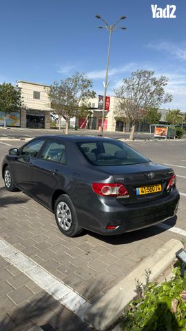מודעת רכב טויוטה קורולה