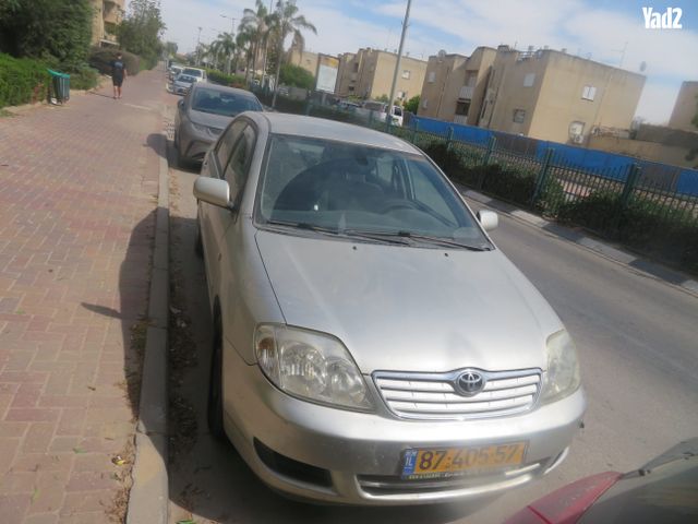 מודעת רכב טויוטה קורולה
