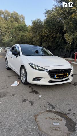 מודעת רכב מאזדה 3