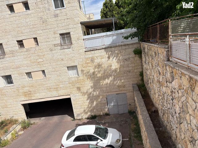 מודעת רכב טויוטה קורולה