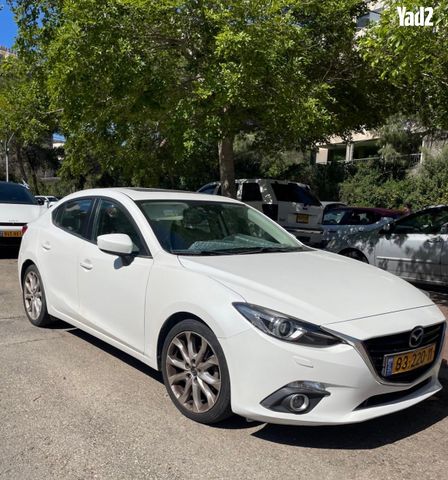 מודעת רכב מאזדה 3