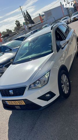 מודעת רכב סיאט ארונה