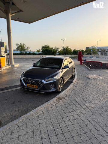 מודעת רכב יונדאי איוניק