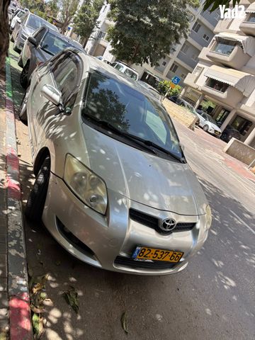 מודעת רכב טויוטה אוריס