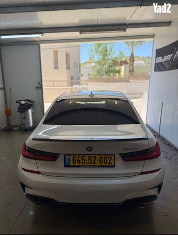 מודעת רכב ב מ וו סדרה 3
