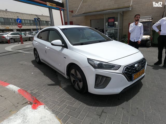מודעת רכב יונדאי איוניק