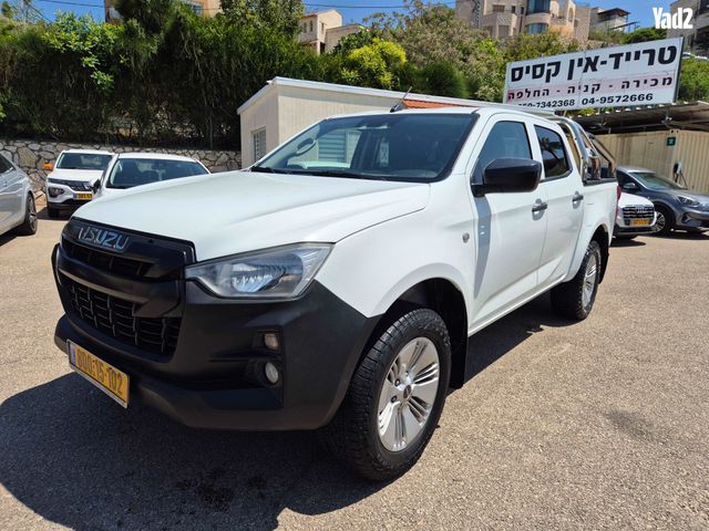 מודעת רכב איסוזו די-מקס 2