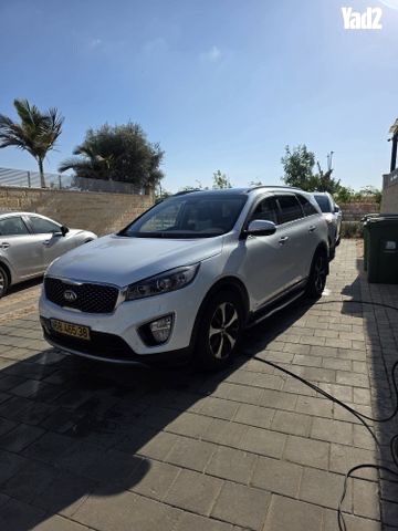 מודעת רכב קיה סורנטו