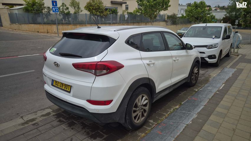 מודעת רכב יונדאי טוסון