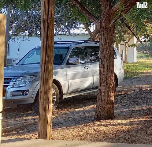 מודעת רכב מיצובישי פג'רו