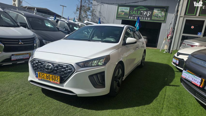 מודעת רכב יונדאי איוניק
