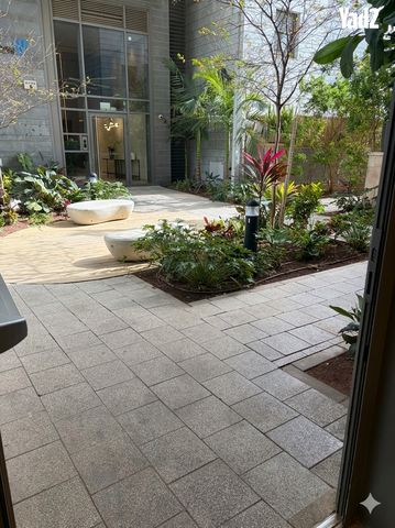החליל 7
