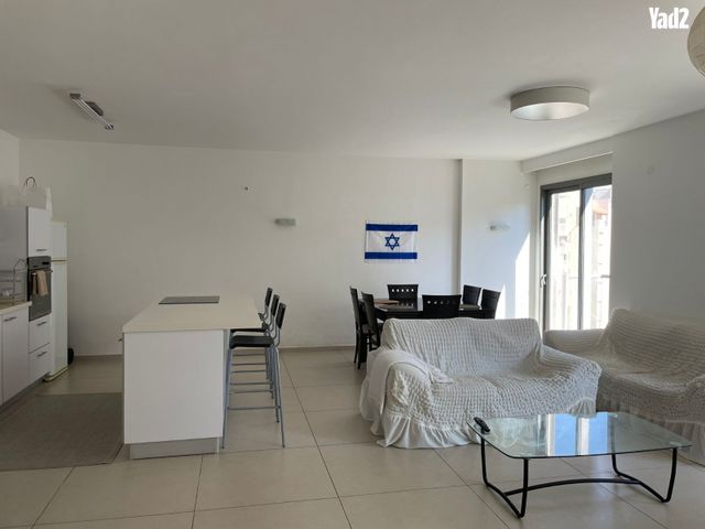 שדרות אבא חושי 145