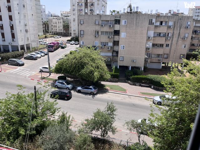 קדושי קהילת מזריץ' 2