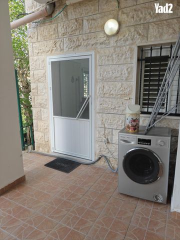 החווה 4