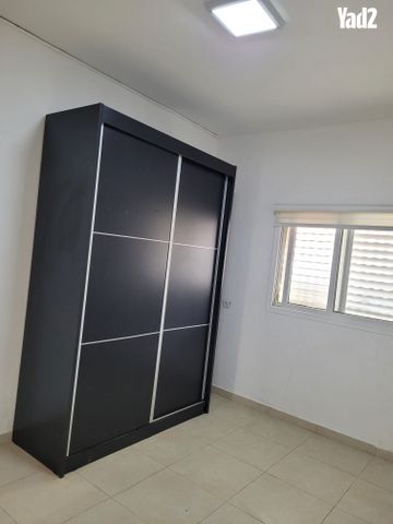 נחמיה 3
