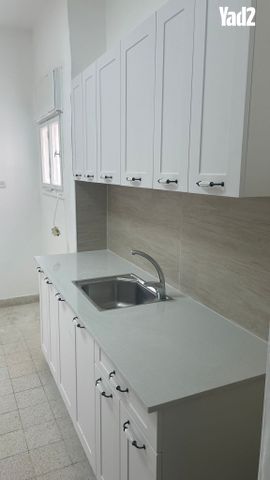 כיכר היינריך היינה 9