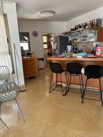 דירה להשכרה בתל אביב יפו (תיווך) — 2