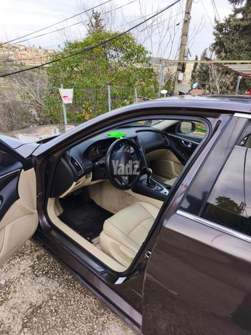 מודעת רכב אינפיניטי Q50