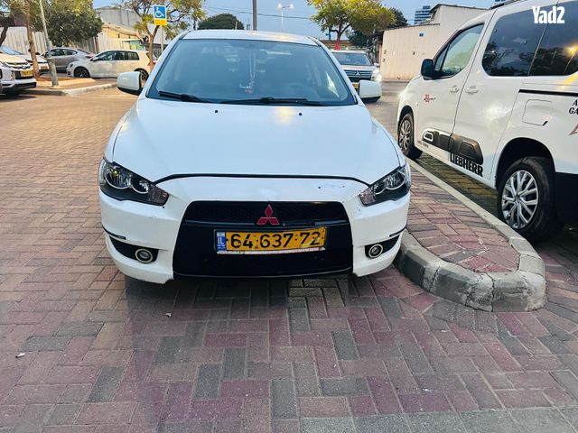מודעת רכב מיצובישי לנסר