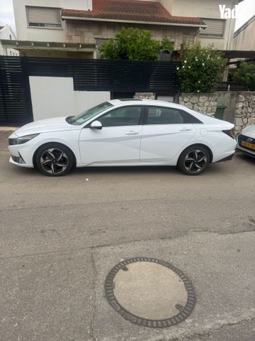 מודעת רכב יונדאי אלנטרה