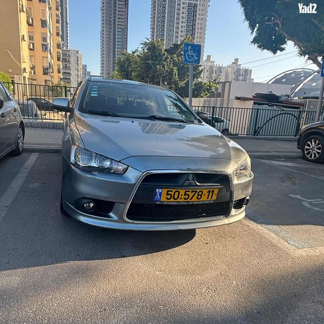 מודעת רכב מיצובישי לנסר