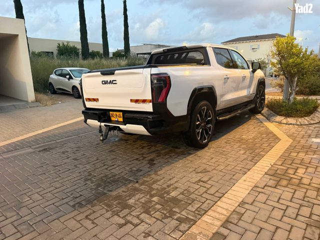 סיירה EV   Denali Max Range חשמלי אוט׳ (760 כ״ס)