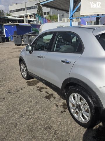 מודעת רכב פיאט 500X