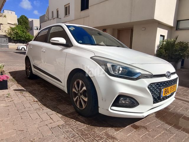מודעת רכב יונדאי i20