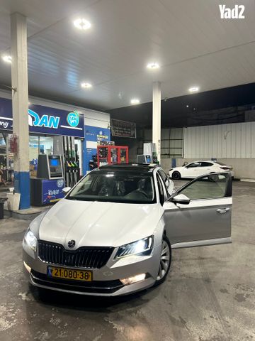 מודעת רכב סקודה סופרב