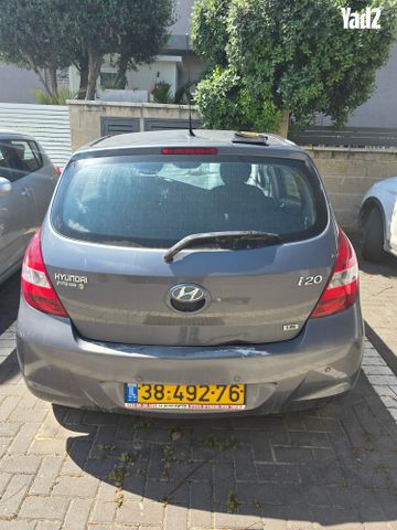 מודעת רכב יונדאי i20