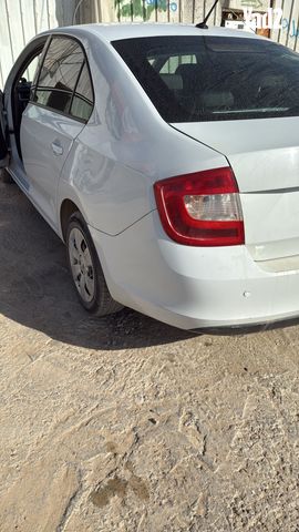מודעת רכב סקודה ראפיד