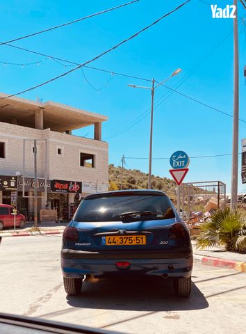 מודעת רכב פיג'ו 206