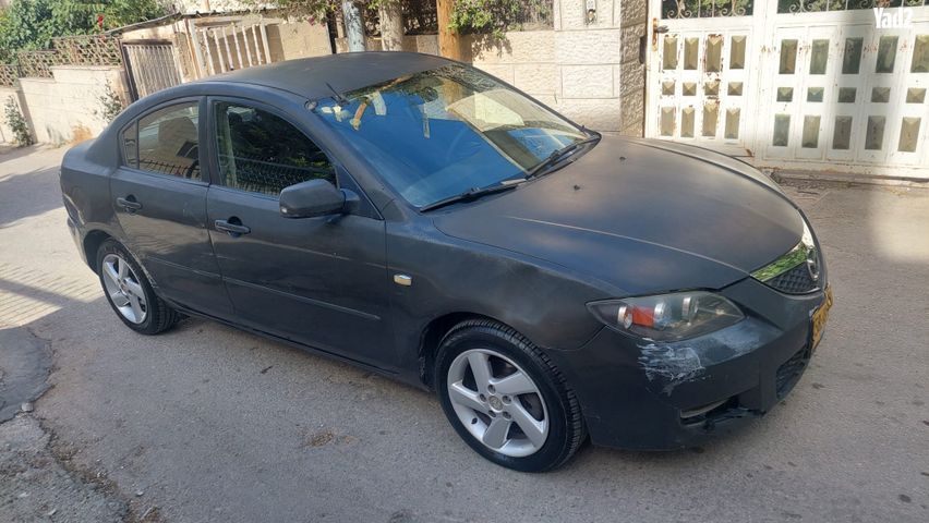 מודעת רכב מאזדה 3