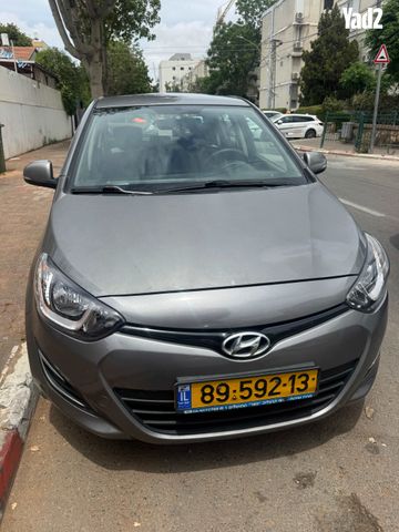 מודעת רכב יונדאי i20
