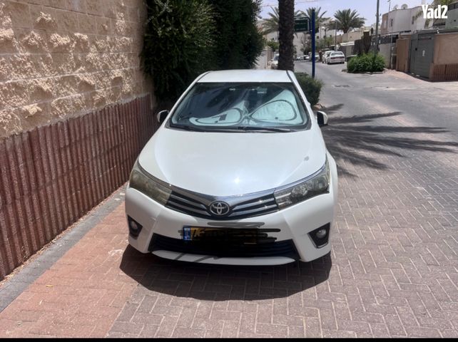 מודעת רכב טויוטה קורולה