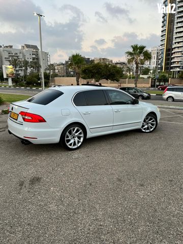 מודעת רכב סקודה סופרב