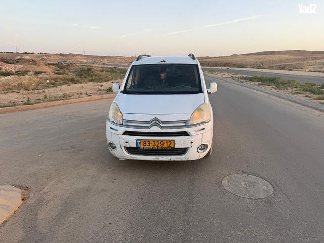 מודעת רכב סיטרואן ברלינגו