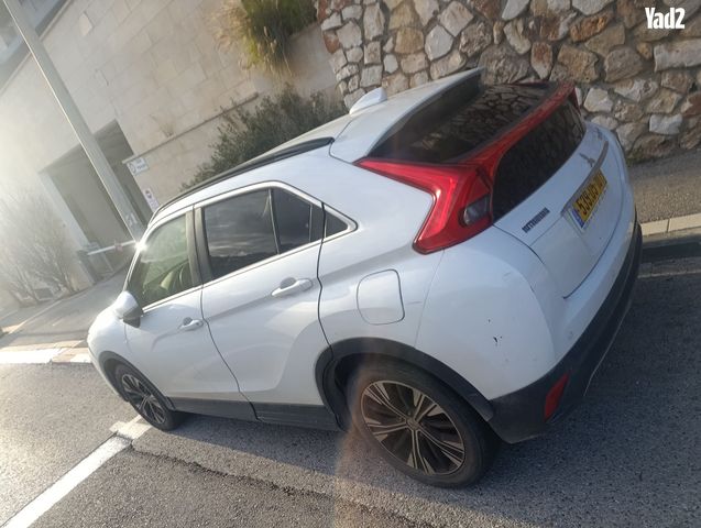 מודעת רכב מיצובישי אקליפס קרוס