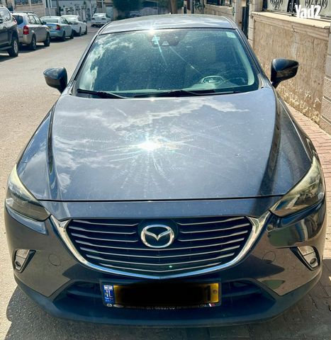 מודעת רכב מאזדה CX-3