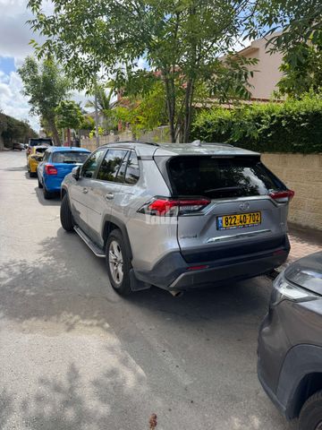 מודעת רכב טויוטה RAV4