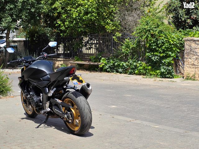 מודעת רכב הונדה CB1000R