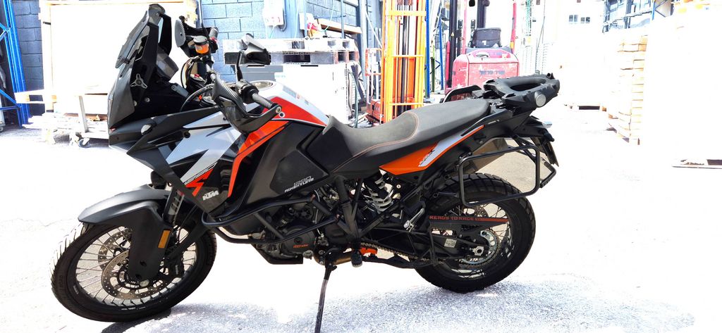 מודעת רכב KTM Adventure 1290R