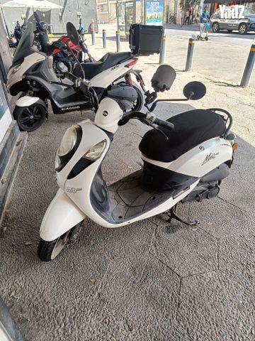 מודעת רכב סאן יאנג מיו 100