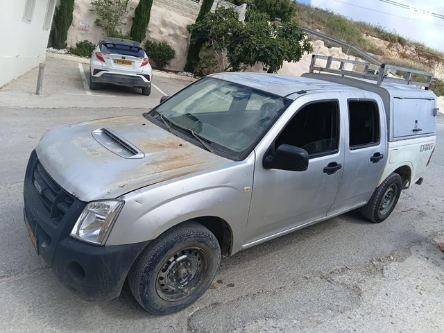 מודעת רכב איסוזו