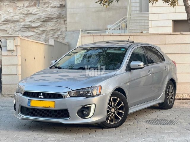 מודעת רכב מיצובישי לנסר