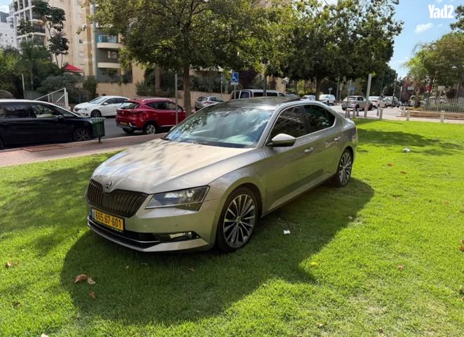 מודעת רכב סקודה סופרב
