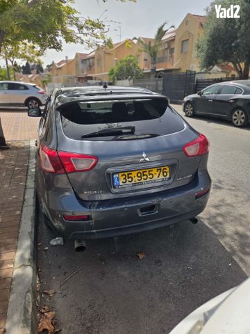 מודעת רכב מיצובישי לנסר